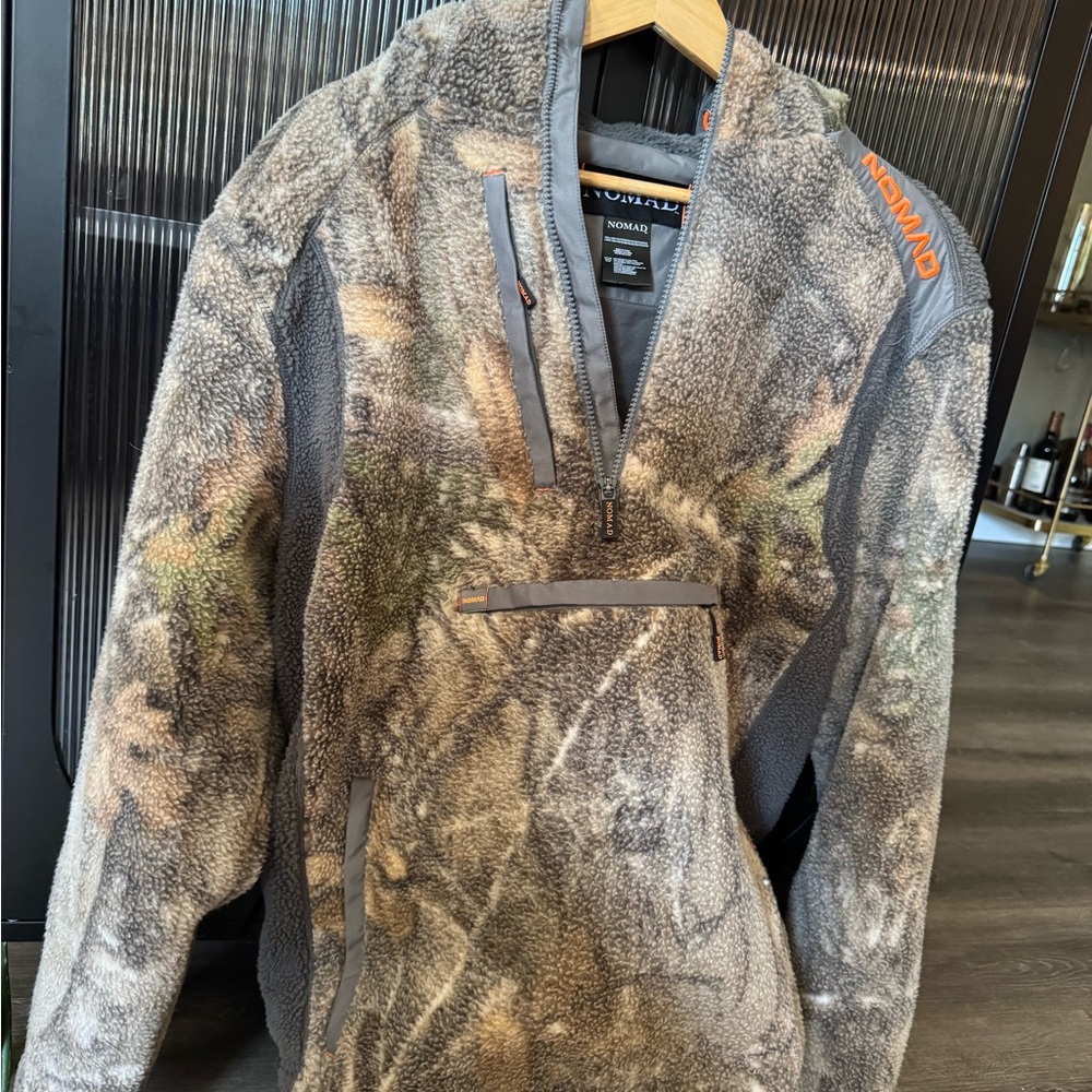 Nomad Men's Multi-Color Camouflage Performance Jacket